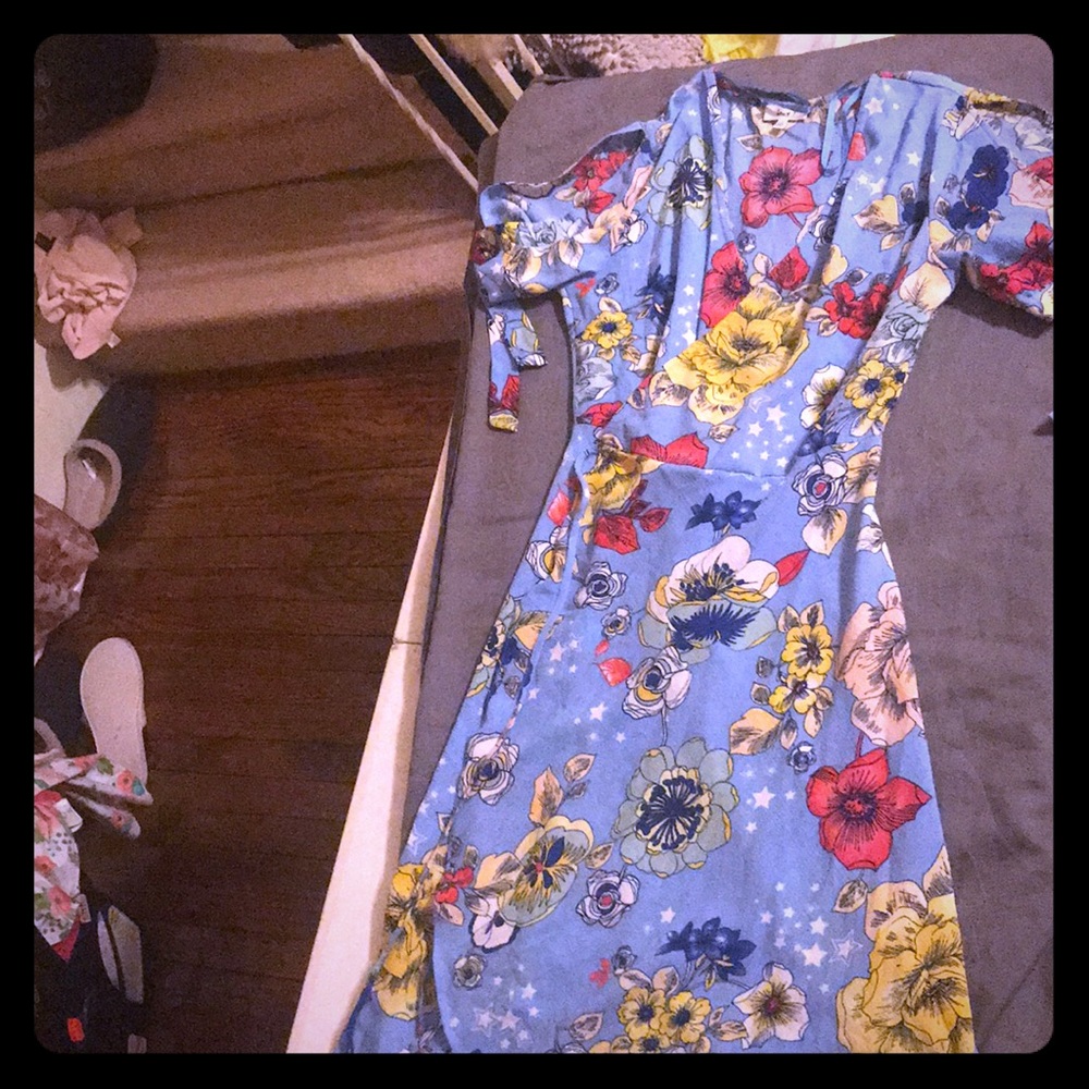 Floral Print wrap dress